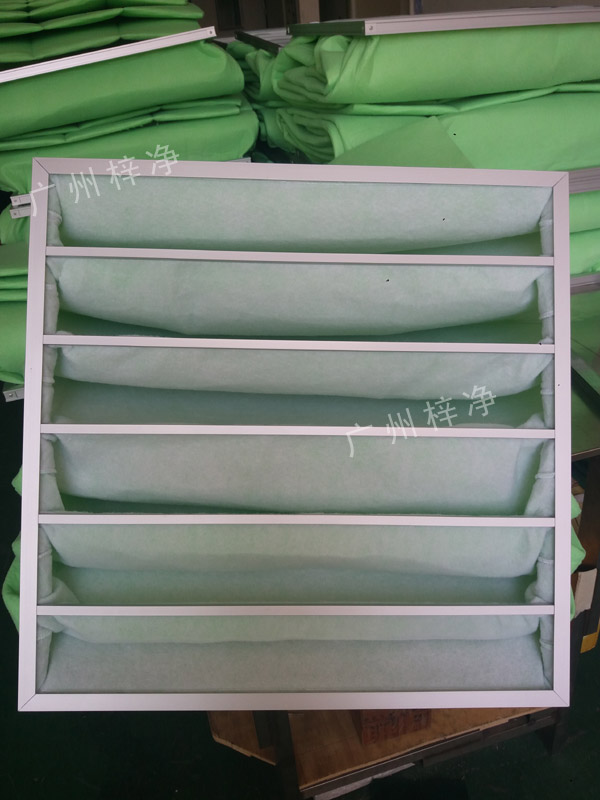 過濾棉袋式初效過濾器采用G4等級過濾棉制作,過濾精度為5um。