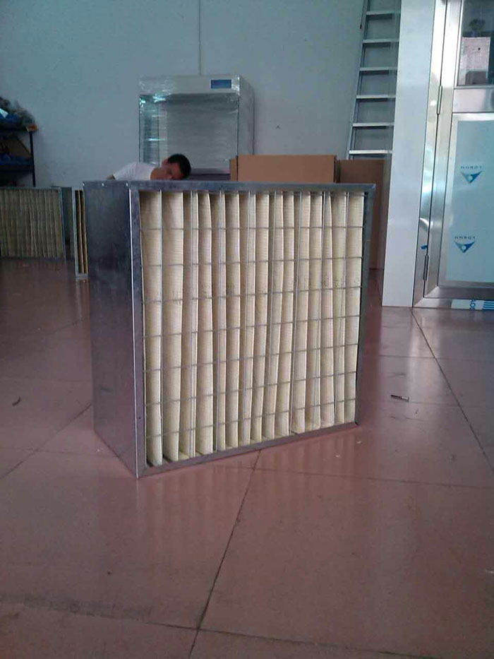 鳥籠式中效過濾器又稱為中效鳥籠式過濾器也叫箱式中效過濾器、組合式中效過濾器